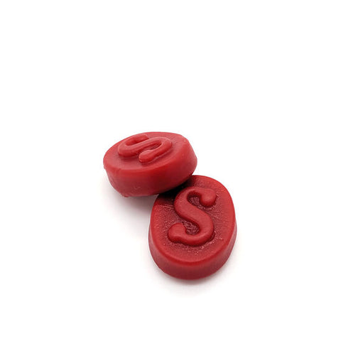 Red Licorice Medallions® / Medallones de Licorice Rojo